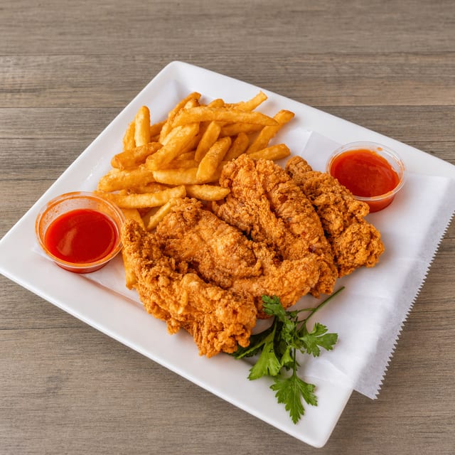 100 Chicken Tenders With 1\2 Pan Fries.